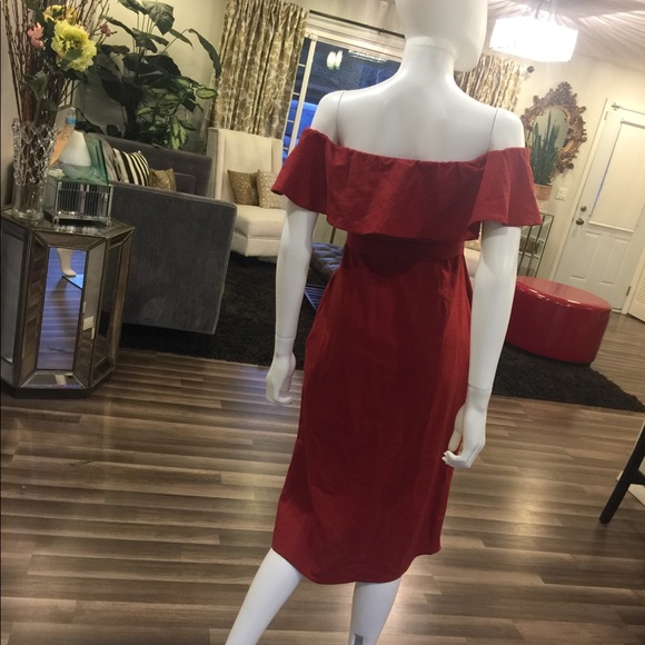 Dress - Picture 5 of 7